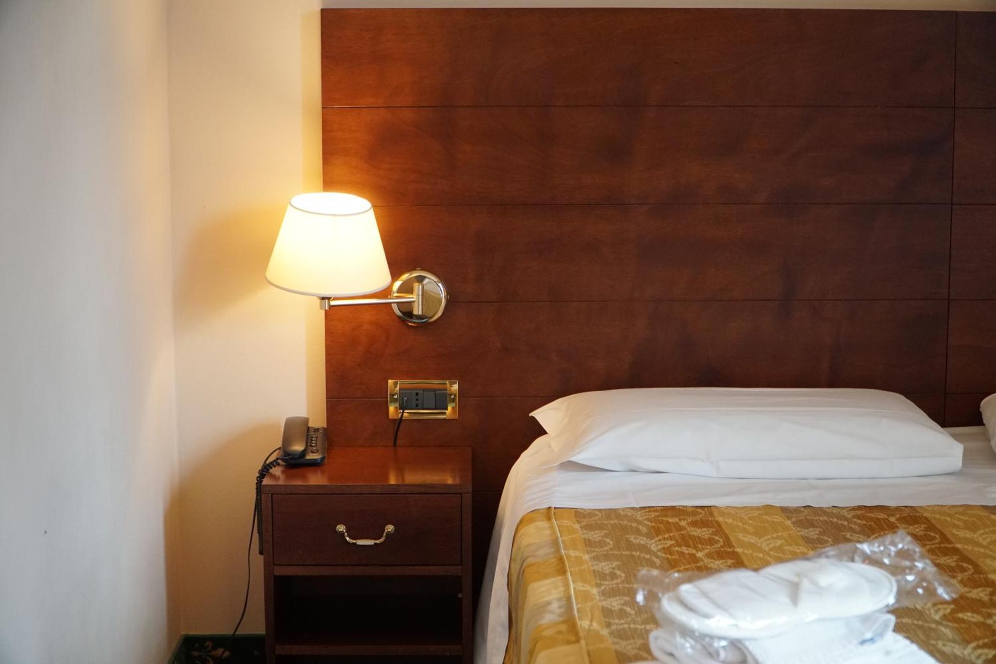 Hotel President مونتيكاتيني تيرمي المظهر الخارجي الصورة