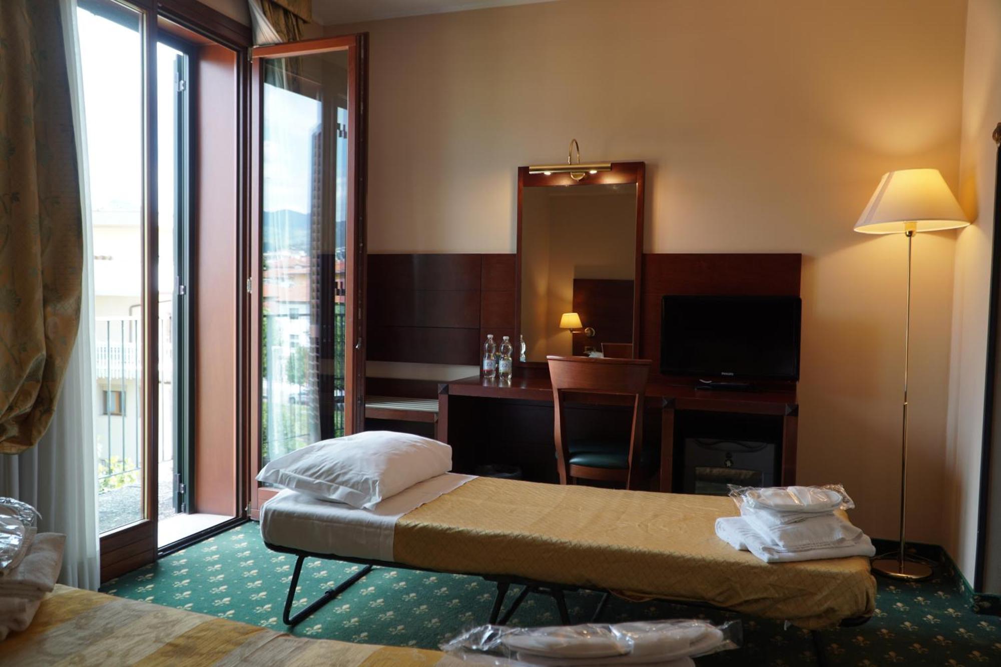 Hotel President مونتيكاتيني تيرمي المظهر الخارجي الصورة